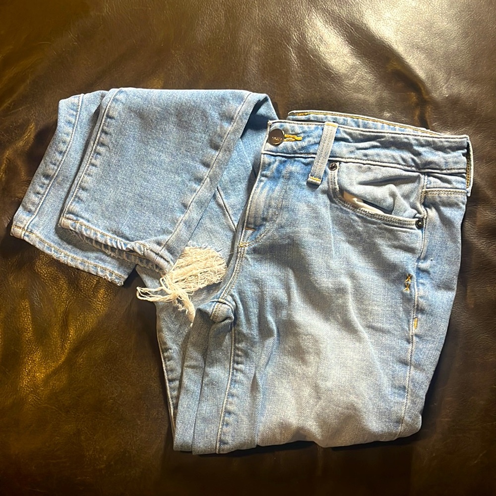 Genetic Ripped Jeans